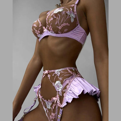 Exotic Lace Bra & Panty Set with Garter